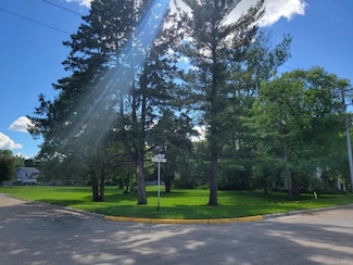104 Frazee Ave, New York Mills, MN 56567