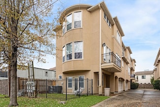 3306 Jackson St, Houston, TX 77004
