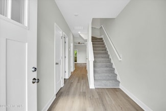 209 Lincoln Place Cir, Leland, NC 28451