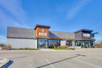 3552 Market Ln, Kenosha, WI 53144