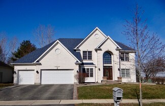 4003 Falcon Dr Unit 1, Naperville, IL 60564