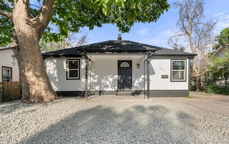 1636 Geneva St, Aurora, CO 80010