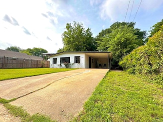 1612 Oden St, Longview, TX 75602