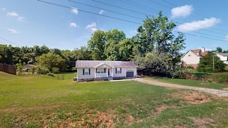 202 Cummings Creek Rd, Clarksville, TN 37042