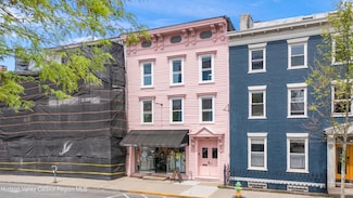 356 Warren St, Hudson, NY 12534