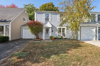 29W459 Hawthorne Ln, Warrenville, IL 60555