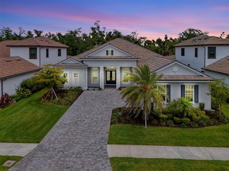 9048 Luna Ln, Sarasota, FL 34241