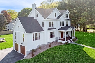 63 Andover St, Andover, MA 01810