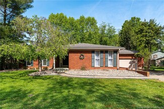 29 Portage Place, Jeffersonville, IN 47130