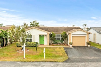7410 Pine Forest Cir W, Lake Worth, FL 33467