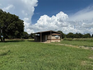 3269 Hidalgo Rd, Waxahachie, TX 75167