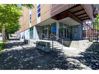 3970 N Interstate Ave Unit 306, Portland, OR 97227