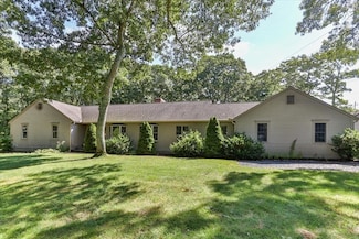 334 Mid Pine Dr, Yarmouth Port, MA 02675
