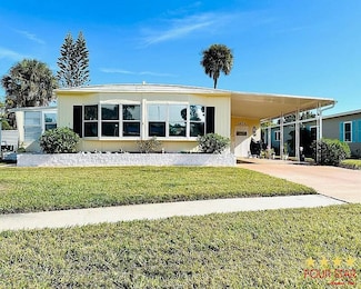 5639 James Dr, Port Orange, FL 32127