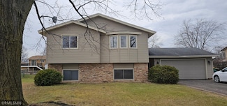 9725 Thomas Ave N, Brooklyn Park, MN 55444