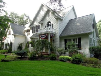 3323 E Old State Rd, Guilderland, NY 12084