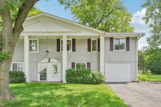 1315 Douglas Dr N Unit 5, Golden Valley, MN 55422