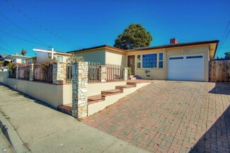 1260 Waring St, Seaside, CA 93955
