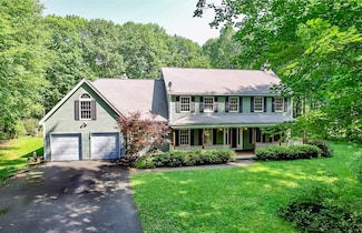43 Groton Rd, Shirley, MA 01464