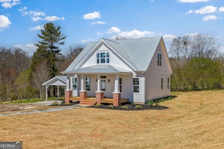 409 Roper Dr, Clarkesville, GA 30523