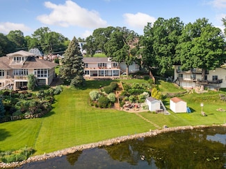 3590 Tuxedo Rd, Mound, MN 55364