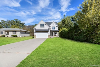 42260 Five Mile Rd, Plymouth, MI 48170