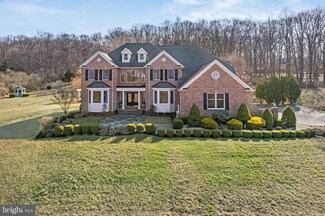 5 Kelsey Farm Rd, Milford, NJ 08848