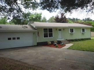 150 Circle Dr, Lyndon Station, WI 53944