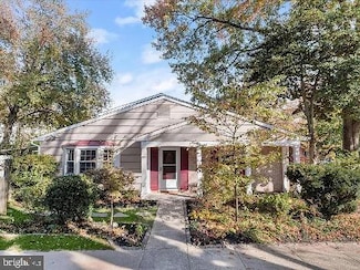 5470 Gloucester Rd, Columbia, MD 21044