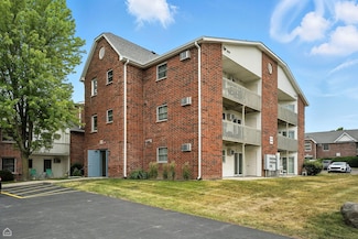 1363 Cunat Ct Unit 2G, Lake In the Hills, IL 60156