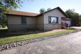 3707 Lake Ave, Fort Wayne, IN 46805