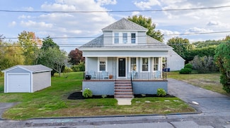 9 Nancy St, Fairhaven, MA 02719