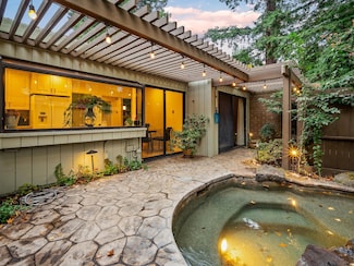 506 Elmhurst Cir, Sacramento, CA 95825