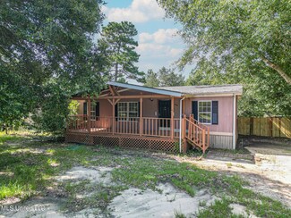 11140 Briar Cliff Dr, Picayune, MS 39466