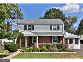 208 Montgomery Ave, Oreland, PA 19075