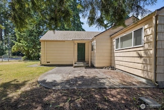 2004 N 143rd St, Seattle, WA 98133