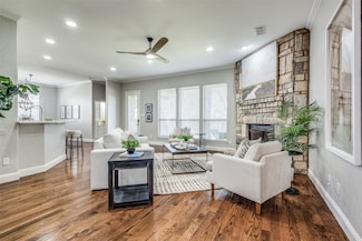 1 Jamie Ct, Roanoke, TX 76262