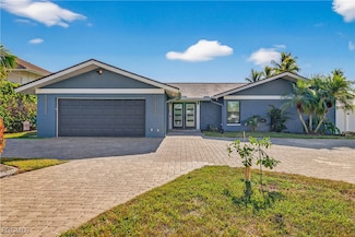 3907 SE 21st Place, Cape Coral, FL 33904