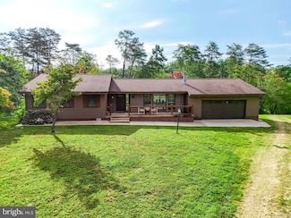 3807 Bear Tree Ln, Bumpass, VA 23024