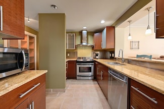 1707 Spyglass Dr Unit 74, Austin, TX 78746