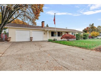 200 NW 10th Ave, Canby, OR 97013