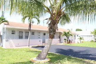 5849 Wiley St Unit 2, Hollywood, FL 33023