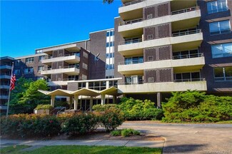 1300 Reece Rd Unit 306, Charlotte, NC 28209