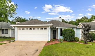 303 Denise St, Dothan, AL 36305
