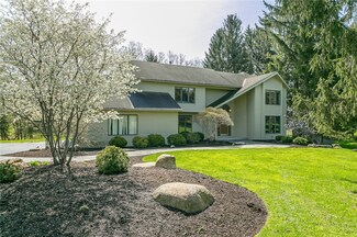 1120 Pittsford Mendon Center Rd, Honeoye Falls, NY 14472