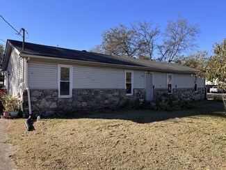 600 Lincoln Dr, Gallatin, TN 37066