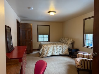 69 High Ledge Ave Unit A, Wellesley, MA 02482