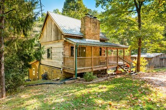 7393 Thunder Creek Ridge Rd, Morgantown, IN 46160