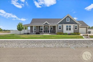 6930 Skycrest Dr, Billings, MT 59106