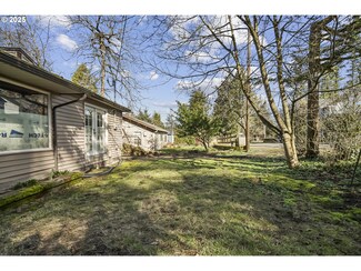 11271 SW Capitol Hwy, Portland, OR 97219